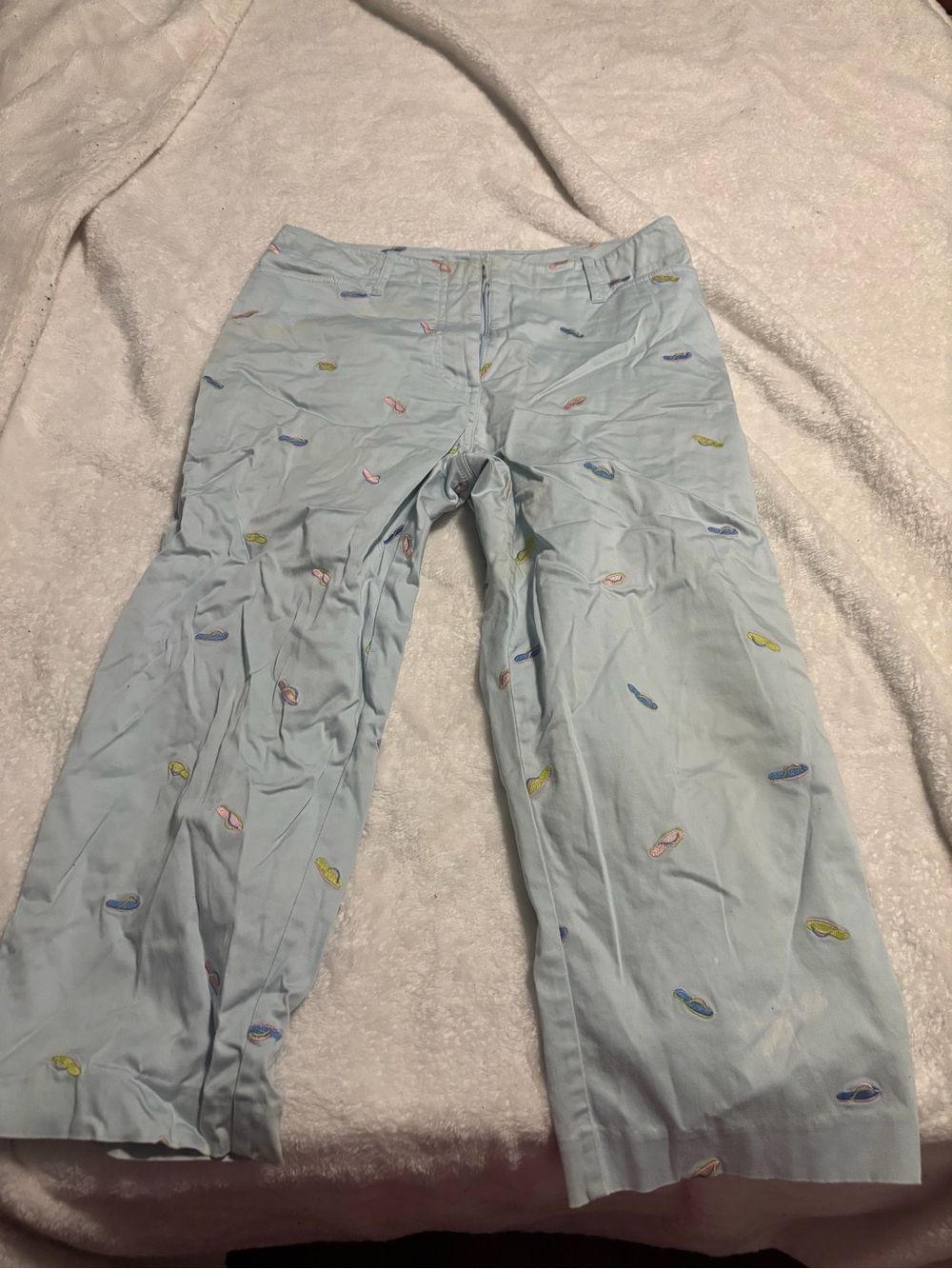 Izod Light Blue Capri Pants with Multicolor Flip-Flop Embroidery